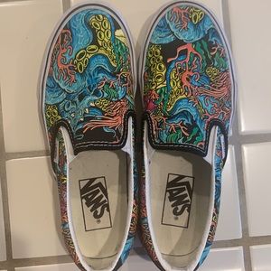 Vans Slip-On Underwater Print (Unisex slip-ons, 6 Women, 4.5 Men)